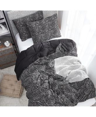 Peak of Cozy Oversized Comforter