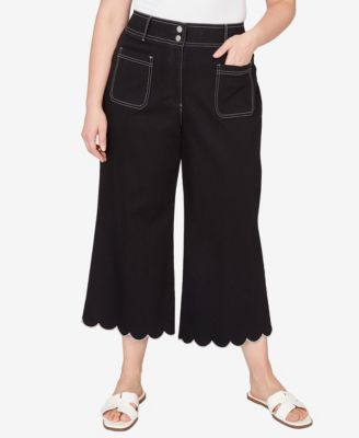 Plus Size Scallop Hem Contrast Stitch Ankle Jeans