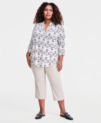 Plus Size Printed V-Neck 3/4-Sleeve Top