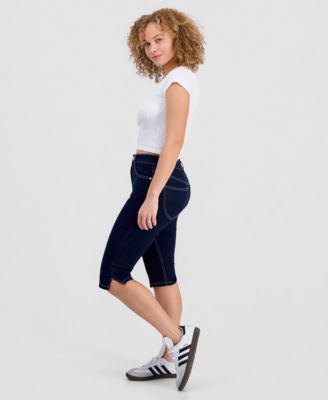 Juniors' Seam Front High-Rise Capri Jeans 