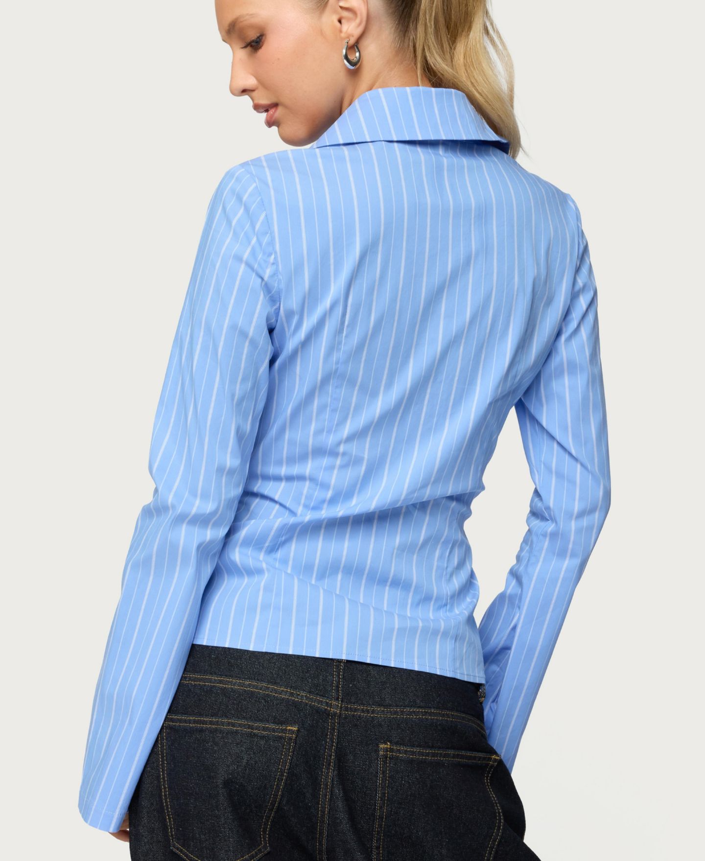 Женская рубашка Edikted Pinstripe Tailored Button Up, цвет: Синий — фото 2