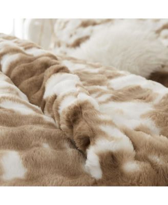 Chunky Bunny Spotty Oversized Comforter Set