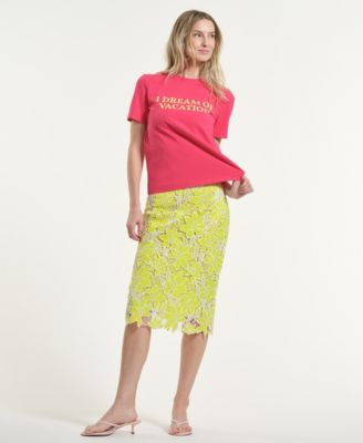 Women's I Dream of Vacation Graphic T-Shirt