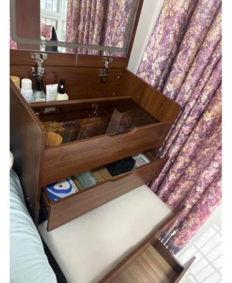 3-in-1 Compact Vanity Desk with Plip Top Mirror and Drawers