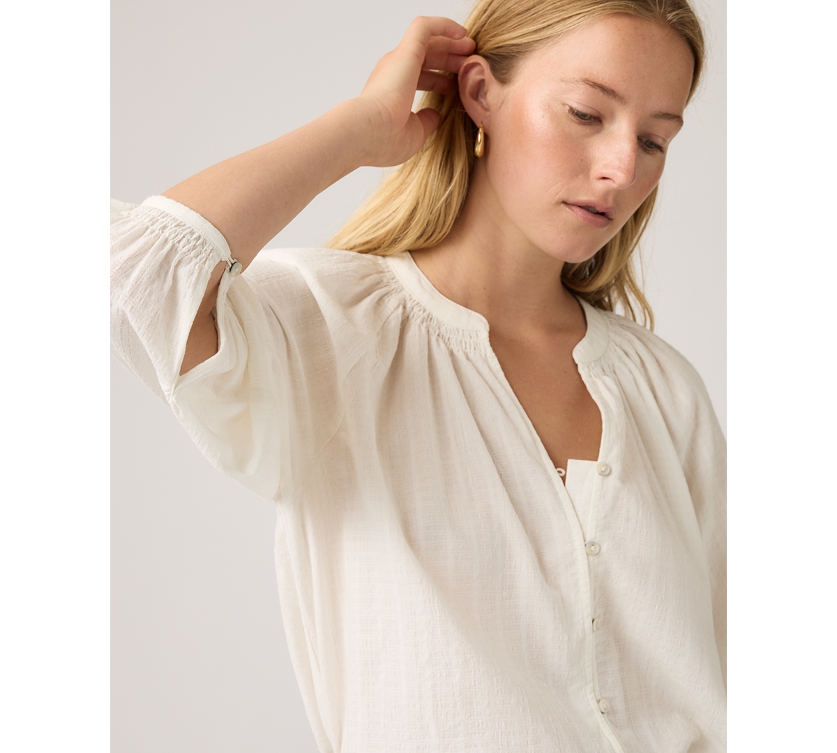 Levi's Juniors' Phoebe V-Neck Blouse