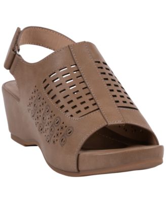 Women's Mahina Perforated Wedge Sandals