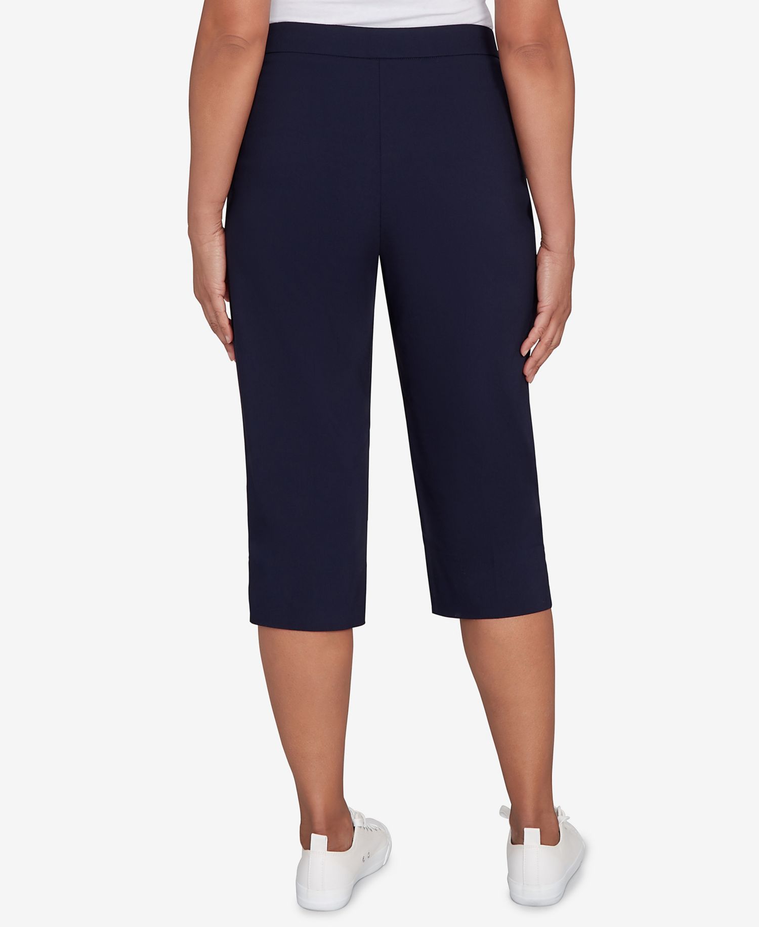 Petite Classic Allure Stretch Clamdigger Pants