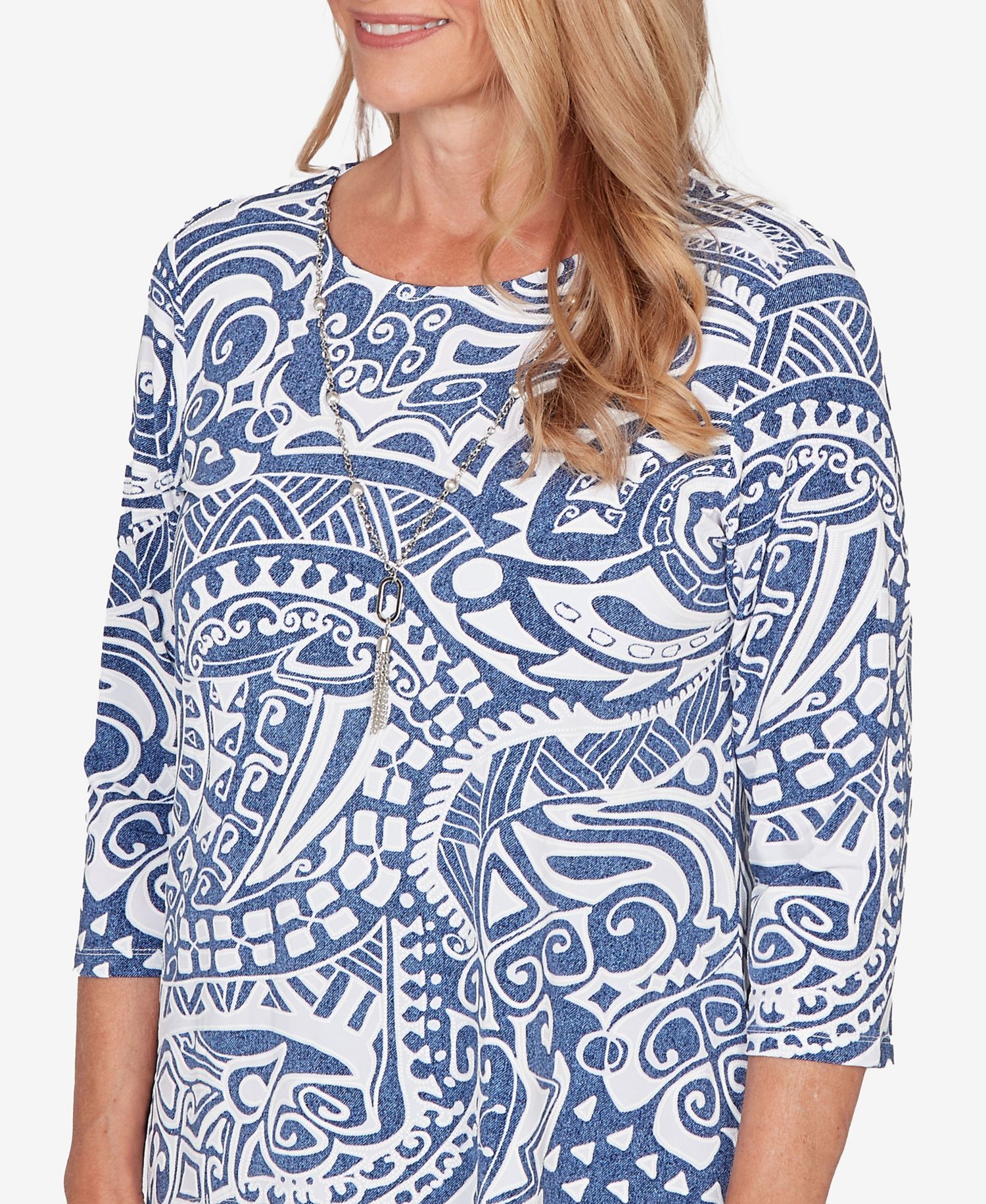 Petite Classic Paisley Swirl Sharkbite Hem Top with Necklace