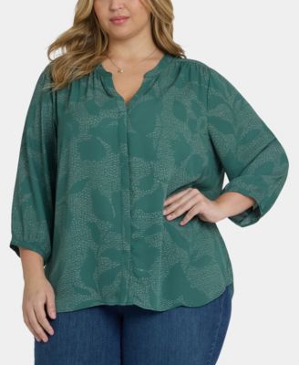Plus Size Pintuck 3/4 Sleeve Top