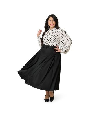 Plus Size Pleated Mini Skirt