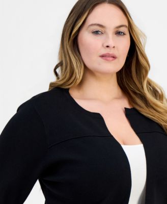 Plus Size Half-Sleeve Sweater Shrug