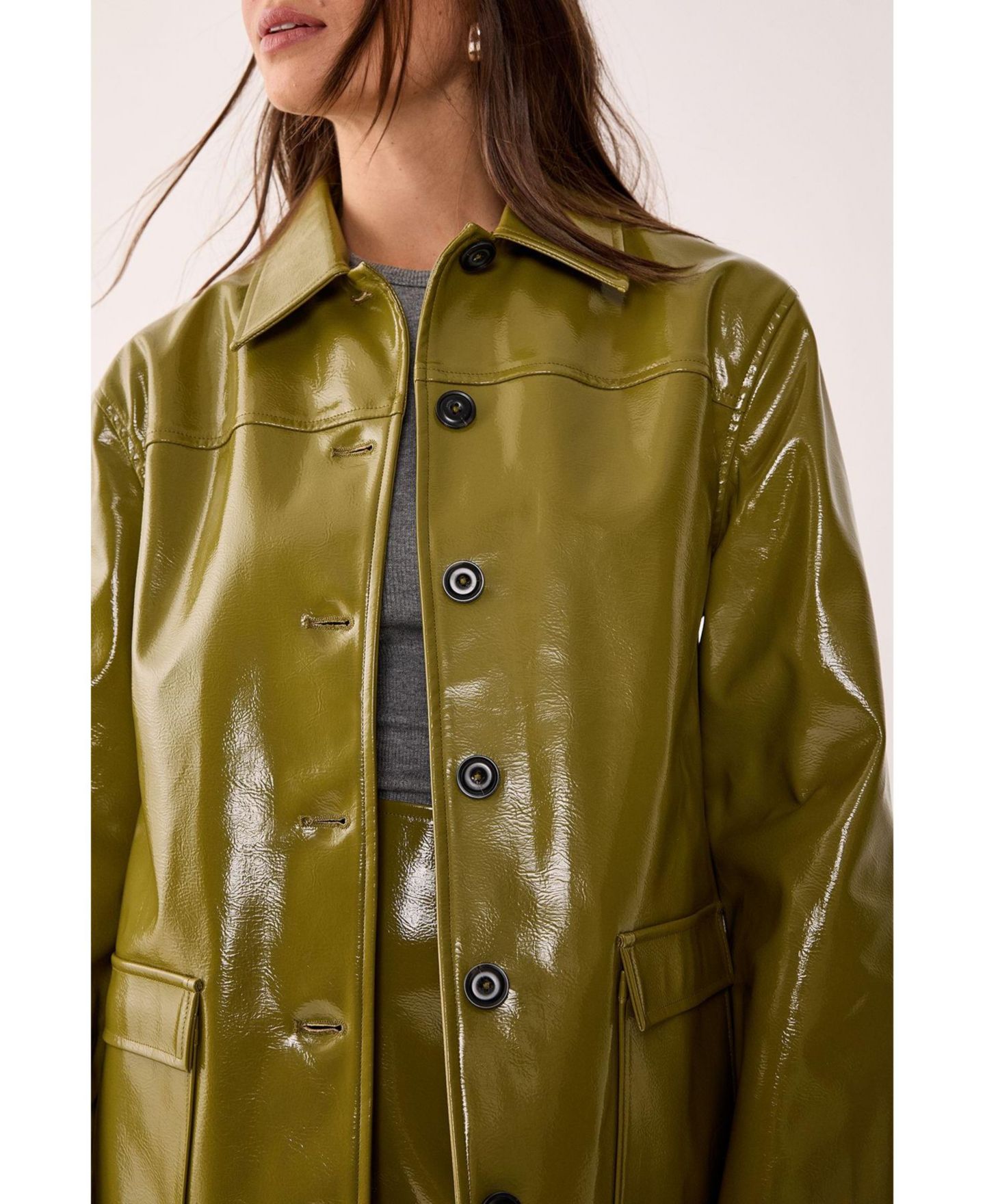 Женская куртка Nasty Gal Vinyl High Clean Longline, цвет: Оливковый — фото 4