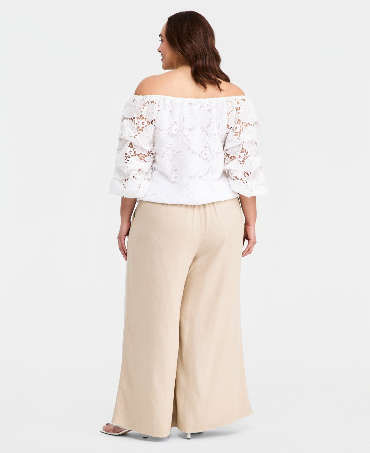 Plus Size Mid-Rise Wide-Leg Pants