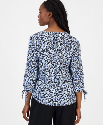 Petite Printed 3/4-Sleeve V-Neck Top