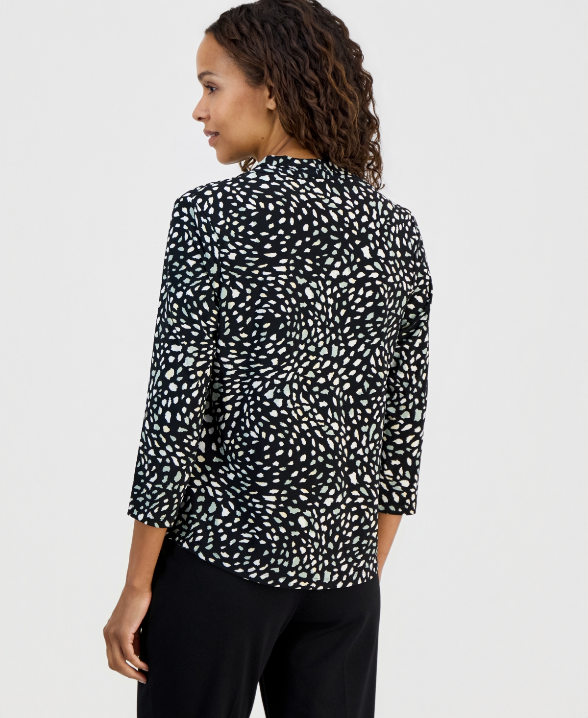 Anne Klein Essentials Petite Pleated V-Neck 3/4-Sleeve Top