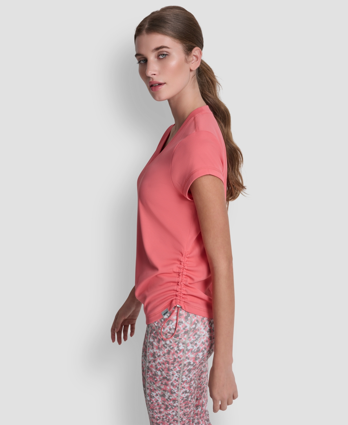 Dkny Sport Women's Ruched Side Seams V-Neck Tech T-Shirt