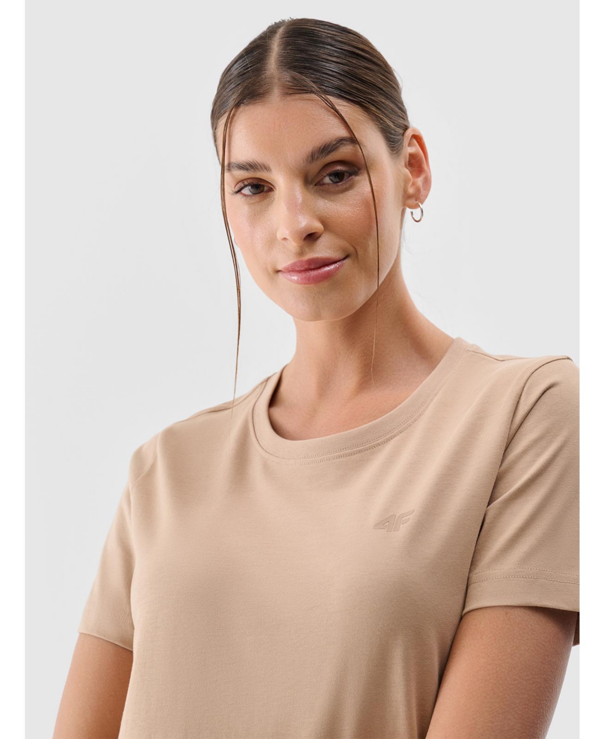 4F Women's regular plain T-shirt