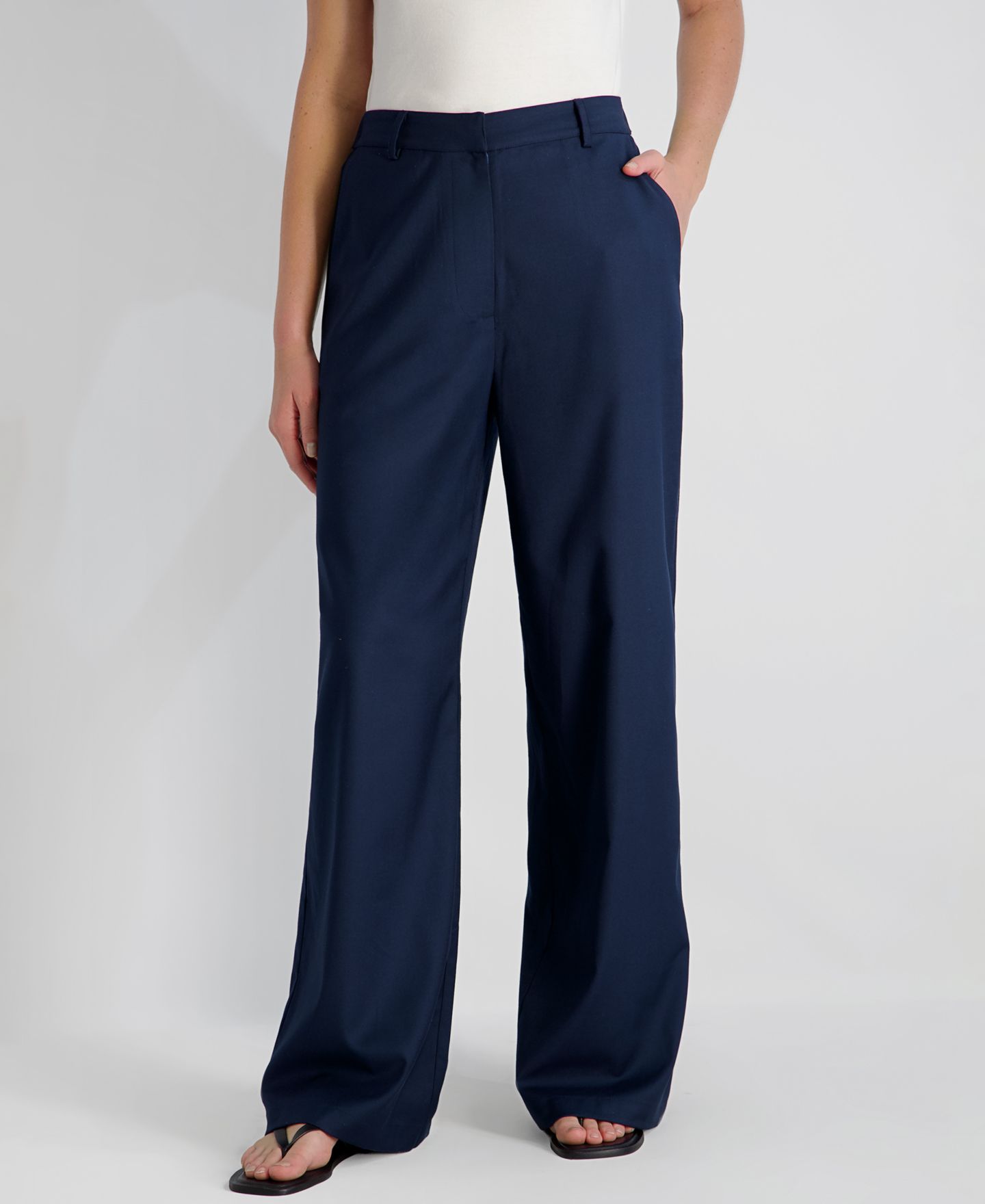 Женские брюки French Connection Twill High-Rise Relaxed Ankle Trousers, цвет: Морской — фото 1