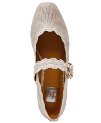 Women's Melora Buckle Scalloped Mary Jane Flats