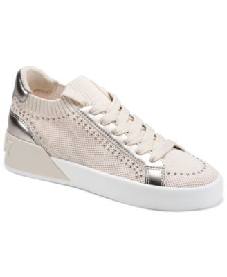 Women's Mallory Studs Round Toe Sneakers