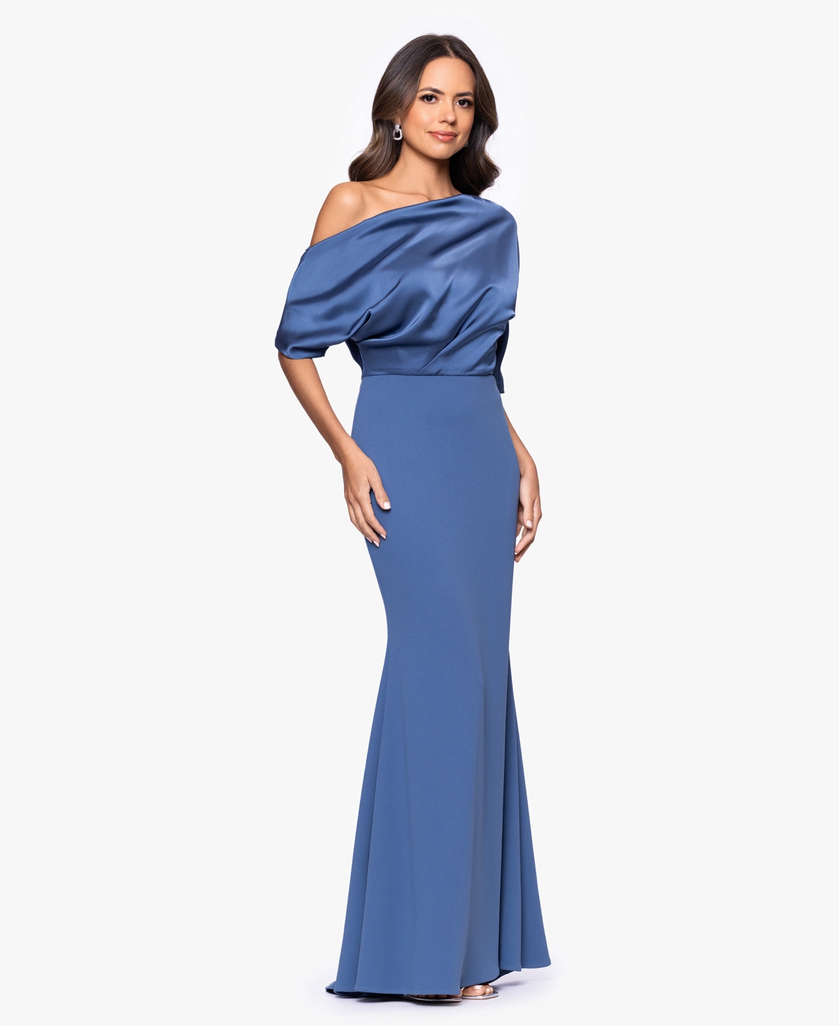 Betsy & Adam Women's Off-The-Shoulder Gown