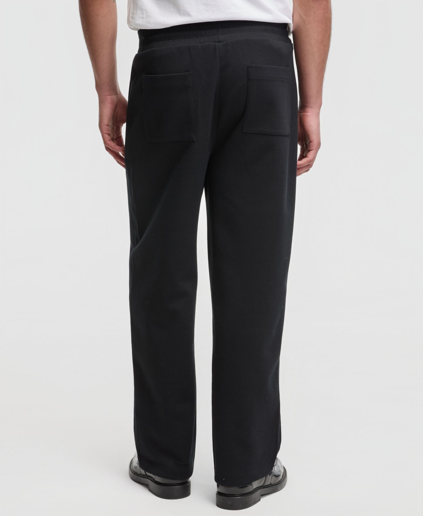 Мужские брюки Mode of One Relaxed-Fit Wide Sweatpants, цвет: Глубокий чёрный — фото 4