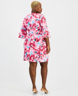 Plus Size Floral 3/4-Sleeve Sheath Dress