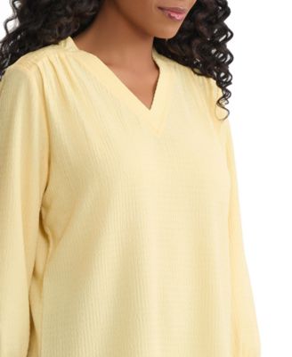 Women's 3/4-Sleeve Smocked Shoulder Top