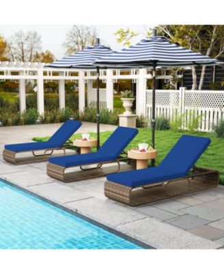 Adjustable 7-Position Rattan Chaise Lounge for Patio