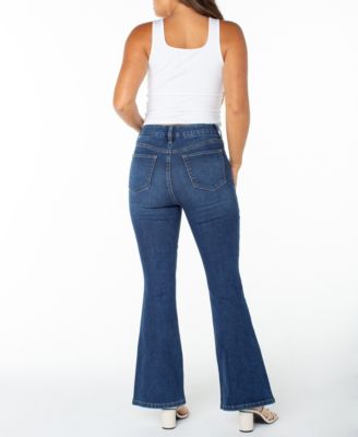 Women's Curvy Flared Jeans