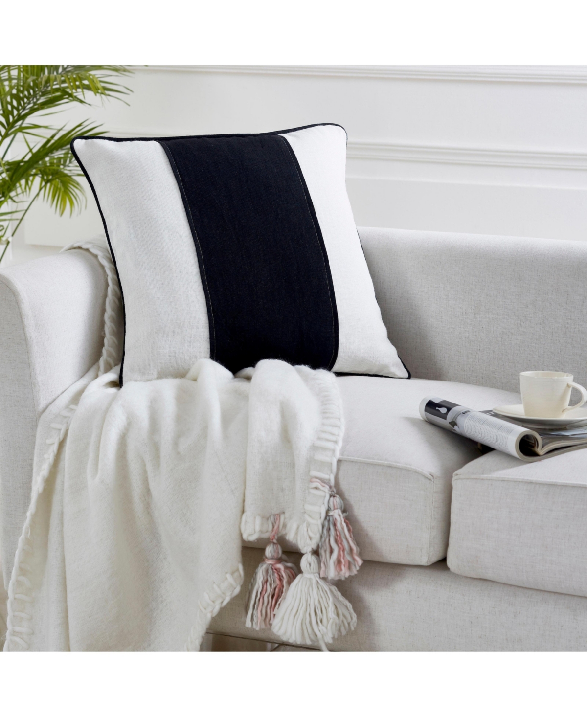 Ihi Home Linen Stripe Pillow