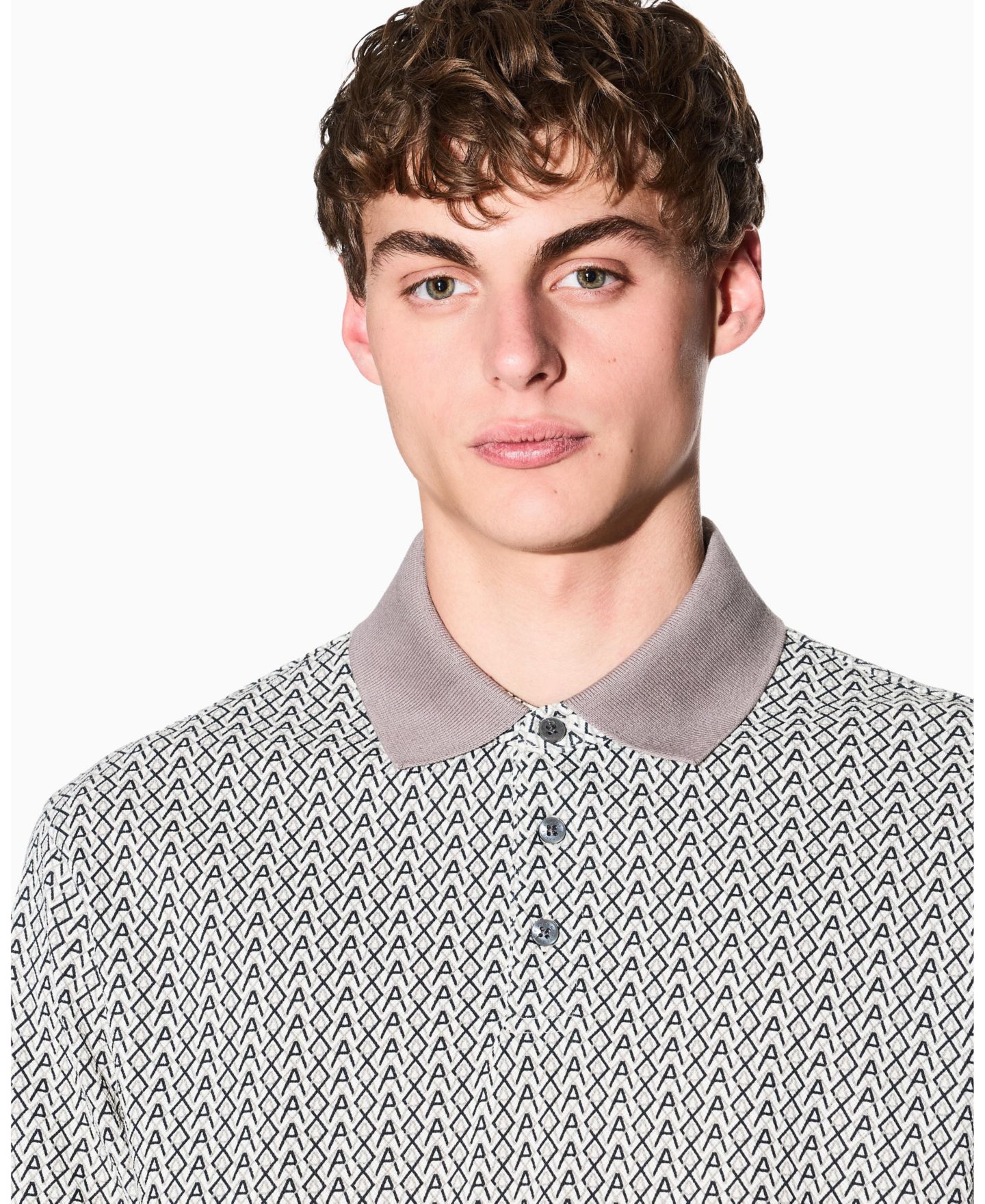 Мужское поло A|X Armani Exchange Short Sleeve Pique Allover Logo Print Polo Shirt, цвет: Кремовый — фото 3