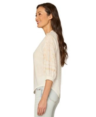 Petite 3/4-Length Blouson Sleeve V-Neck Top