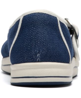 Women's Breeze Janey Round Toe Flats