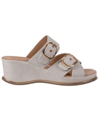 Women's Olana Buckle Round Toe Wedge Sandals