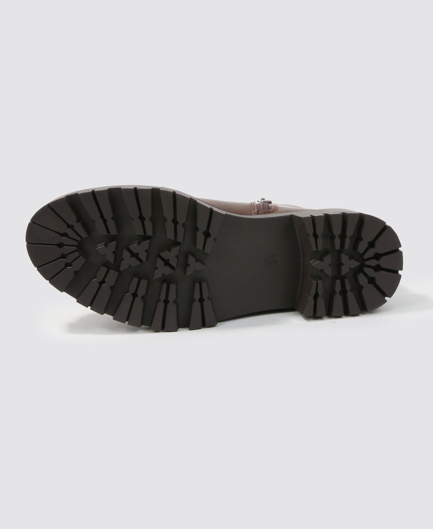 Женские ботинки BERNESS Kaya Lug Sole Chelsea Booties, цвет: Коричневый — фото 3