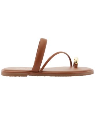 Women's Pamela Round Toe Flat Sandal