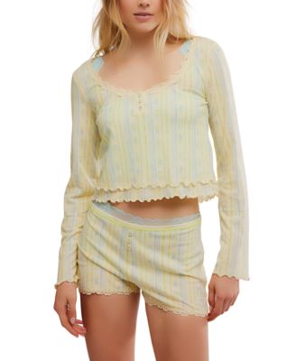 Women's Spring Break Ruffle Trim Detail Top and Shorts, 2-Piece Set