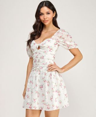 Juniors' Embroidered Floral Puff-Sleeve Cutout Dress