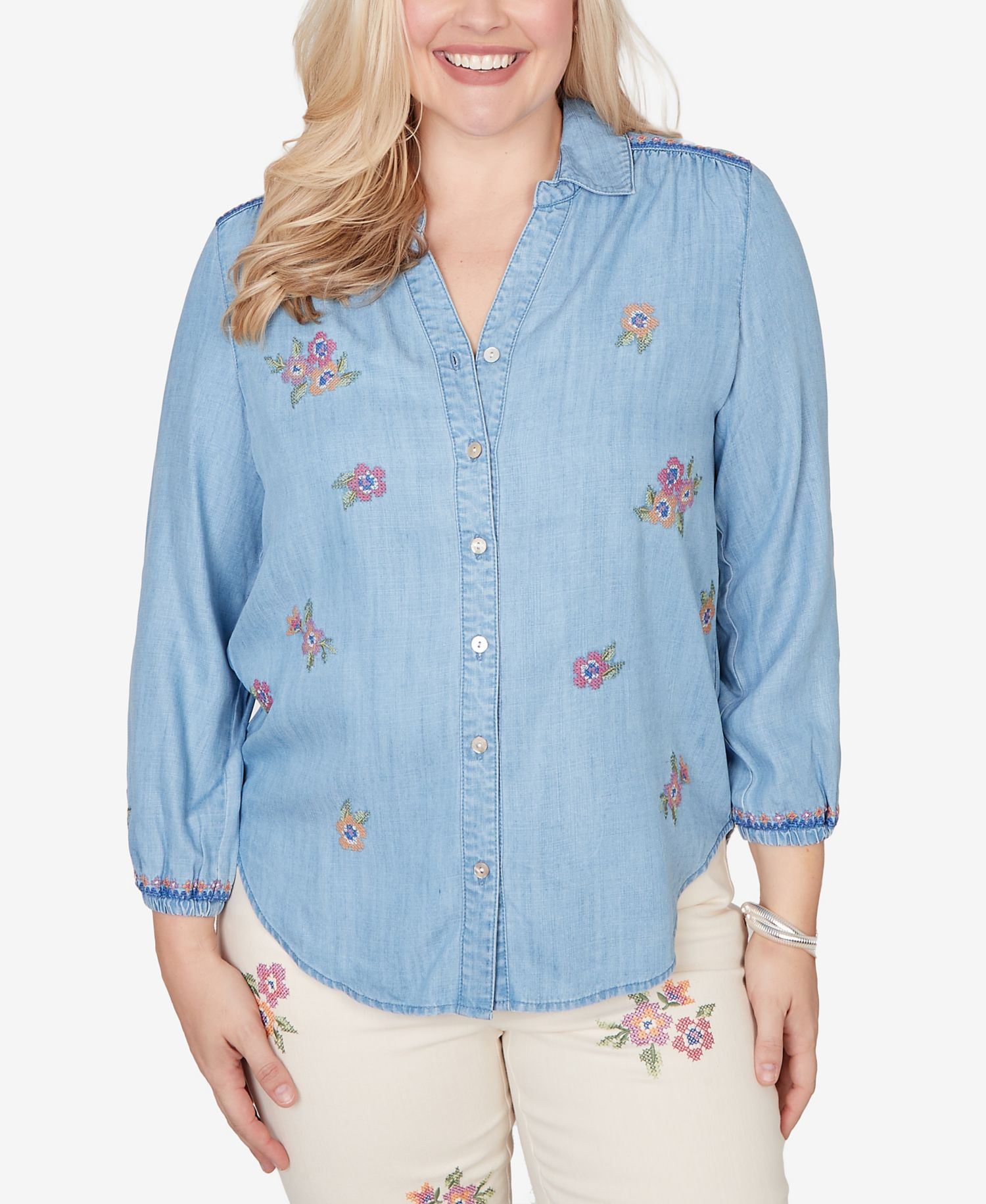 Plus Size Beachcomber Floral Embroidered Button-Front Closure Top