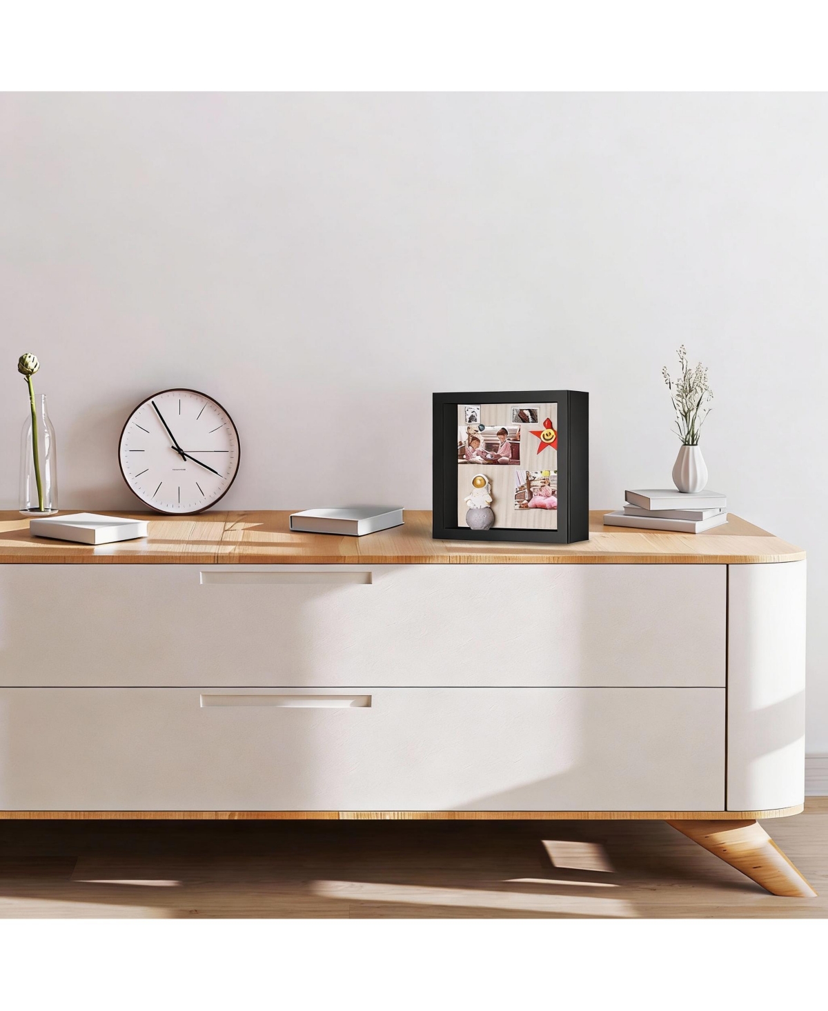 Yigii Shadow Box Frame: Magnetic Door, Linen Back