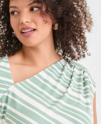 Plus Size Printed Drape Sleeveless Top