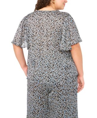 Plus Size V-Neck Princess Sleeve Top