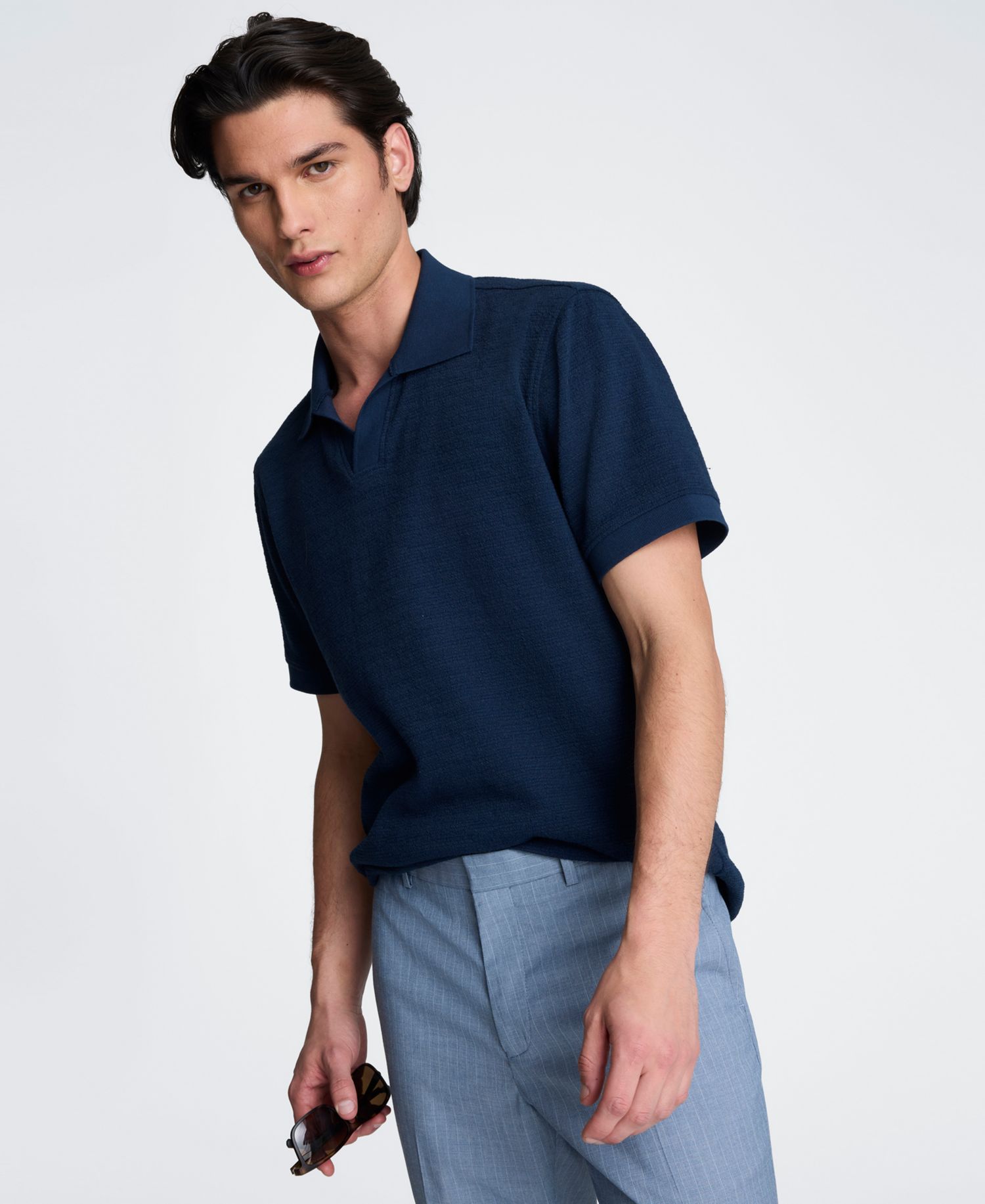 Men's Short-Sleeve Point Collar Shirt