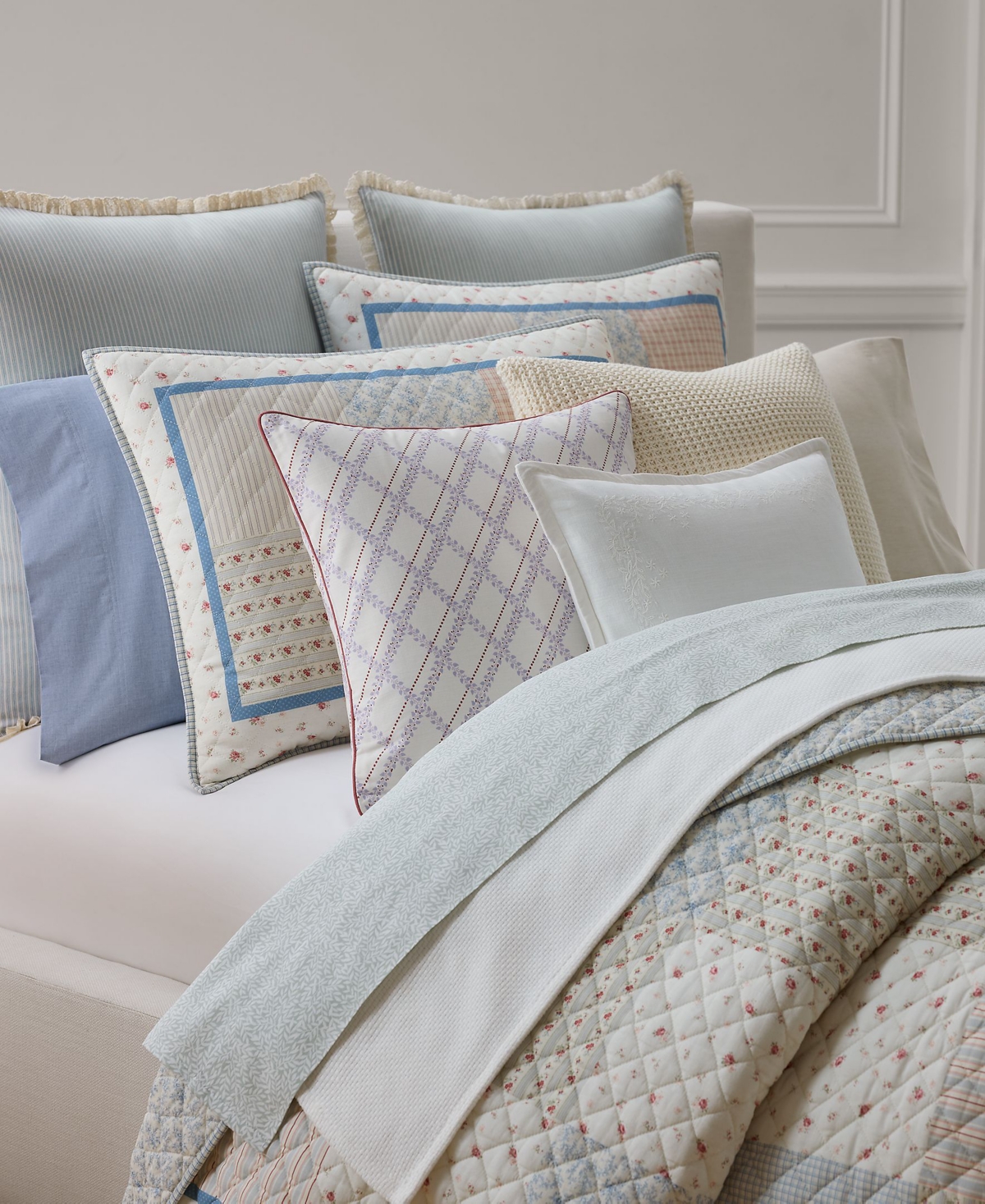 Lauren Ralph Lauren Madeline Contrast-Piped Decorative Pillow, 18" x 18"