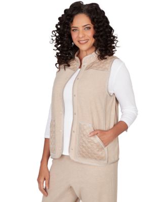 Petite Comfort and Joy Quilted Snap Front Vest