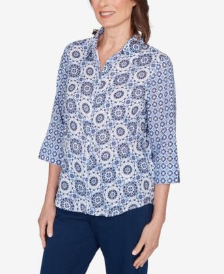 Petite Mykonos Geometric Button Front Collared Top