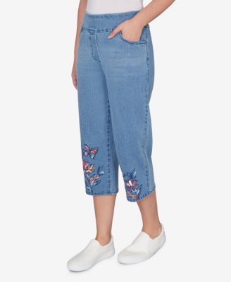 Petite Austin Floral Butterfly Printed Denim Capri Pants