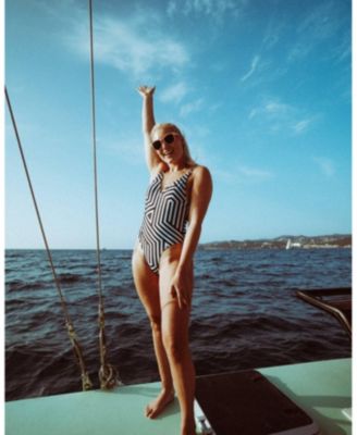 Women's Fall Line Onepiece Swim Suit