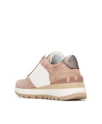 Refresh Collection Women's Casual Lace-Up Sneakers